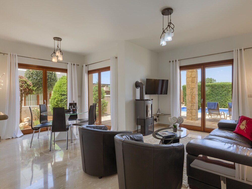 Куклия: Villa Junior Villa Private Pool