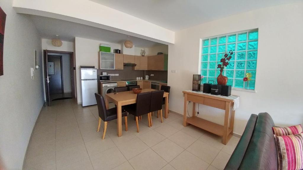 Гекиткале: Pyla Gardens Apartment E 202