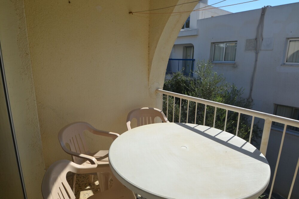 Айя-Напа: Ozalos 13 Apartment