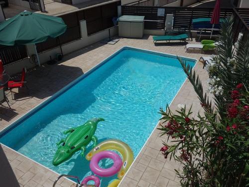 Паралимни: Villa Poseidon