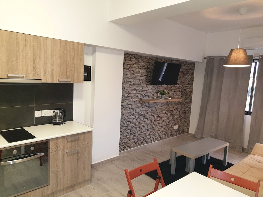 Гермасойя: Mylos Court Apartments