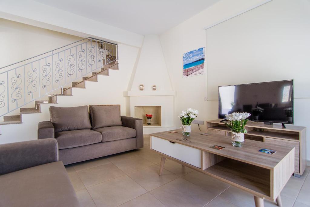 Полис Хрисохус: Green Valley Villa V8, Walking Distance To Polis