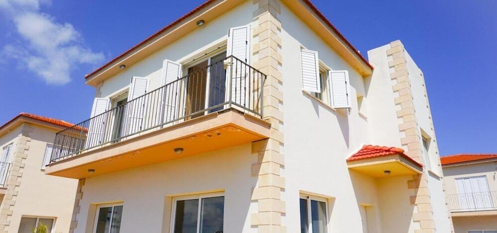 Паралимни: Adams Garden Villa 10