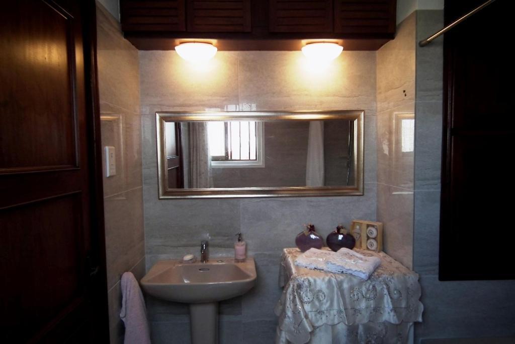 Ларнака: Sandy Beach Apt 26