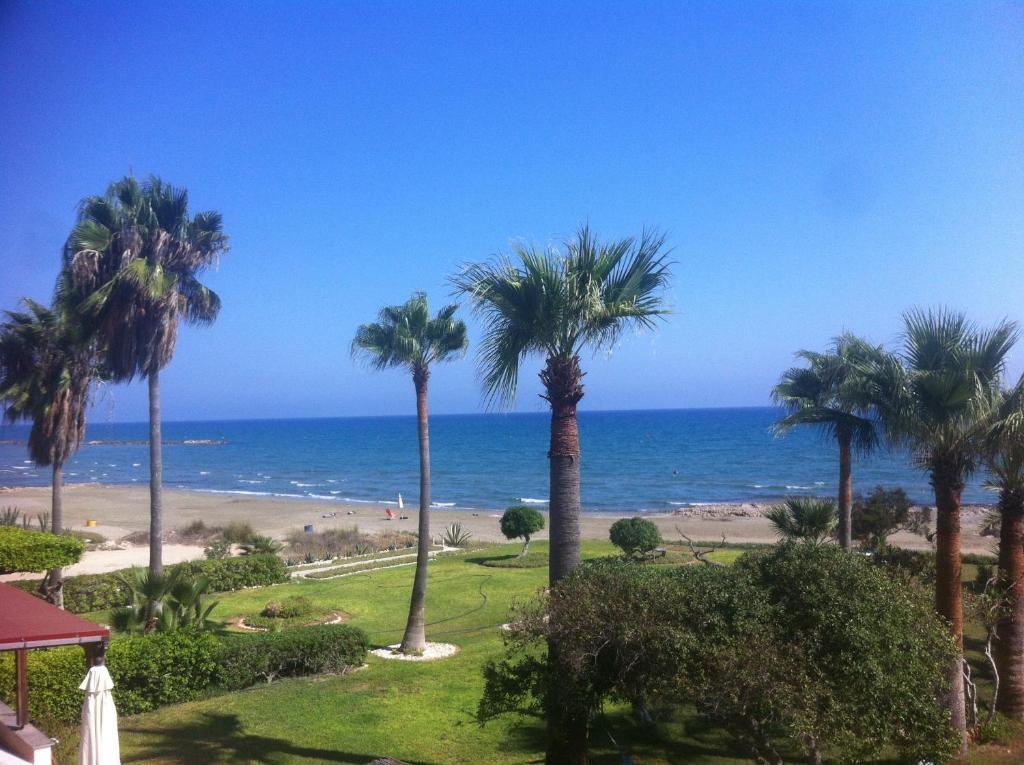 Ларнака: Sandy Beach Apt 26