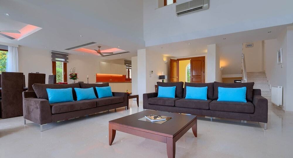 Куклия: Villa 327 - Galinios
