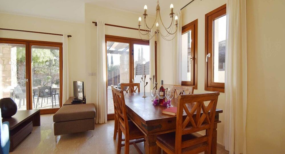 Куклия: Villa Hg36 Latsia