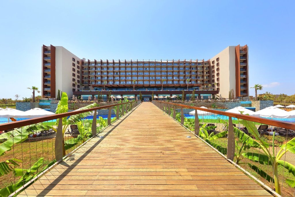 Бафра: Concorde Luxury Resort & Casino