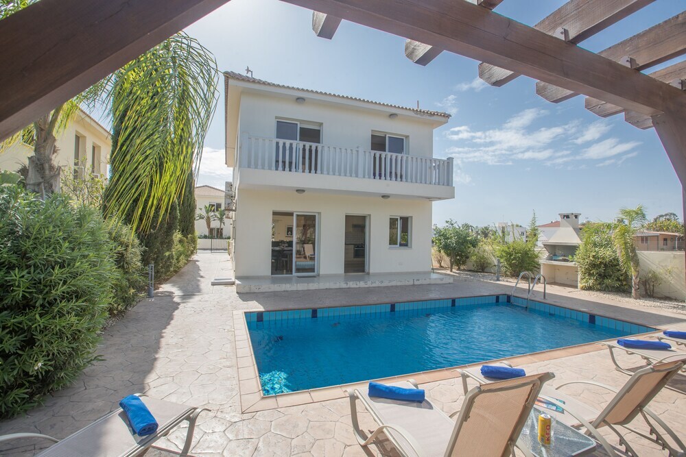 Айя-Напа: Villa Josie, Modern 3Bdr Ayia Napa Villa With Pool