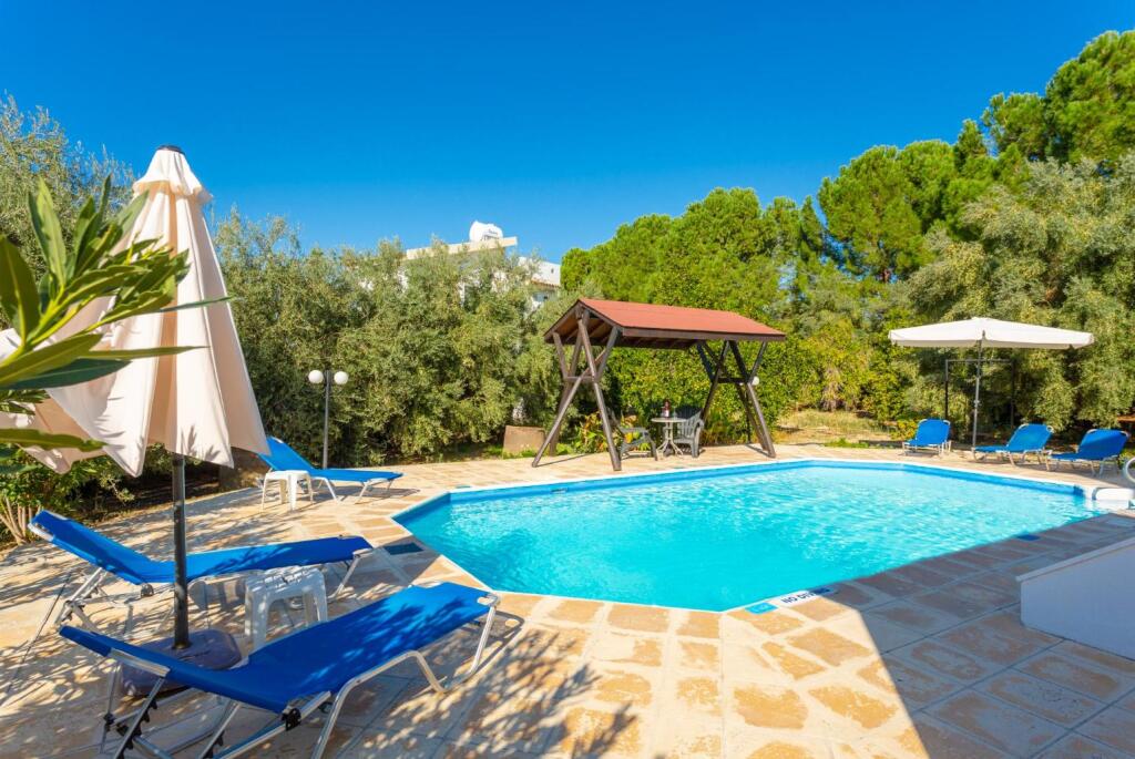 Полис Хрисохус: Villa Charoula Thio Large Private Pool A C Wifi - 2141