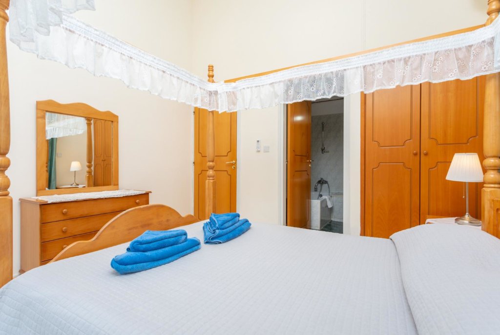 Полис Хрисохус: Sun Beach Villa Large Private Pool Walk to Beach A C Wifi Car Not Required - 2145