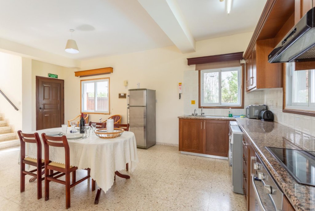 Argaka Sun Villa Ena Large Private Pool Walk to Beach Sea Views A C Wifi - 2146 — фото 6