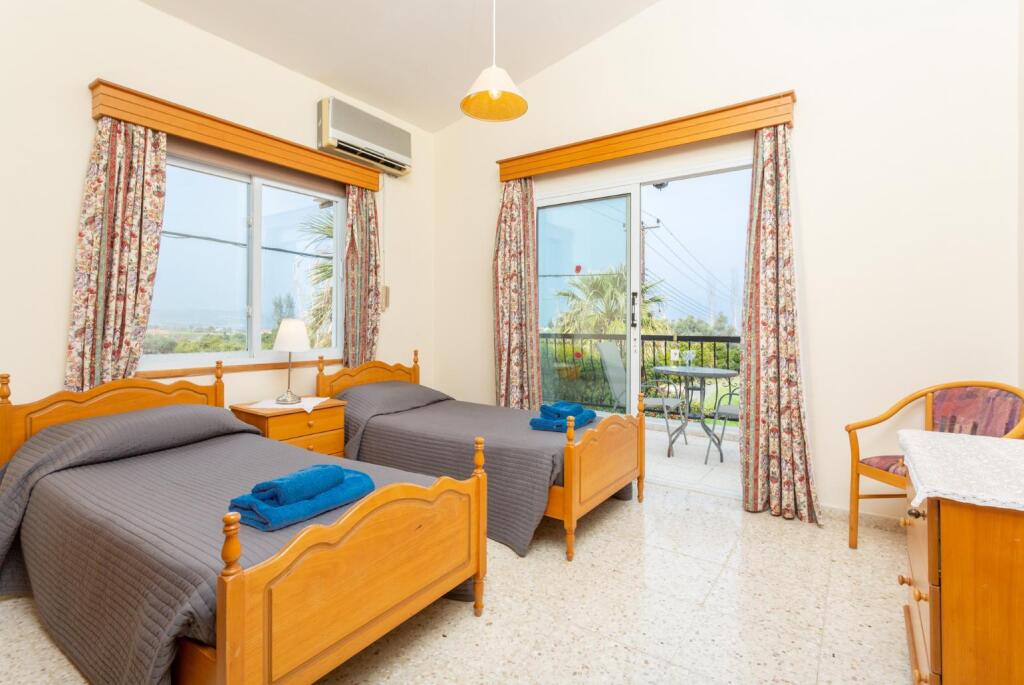 Argaka Sun Villa Ena Large Private Pool Walk to Beach Sea Views A C Wifi - 2146 — фото 5
