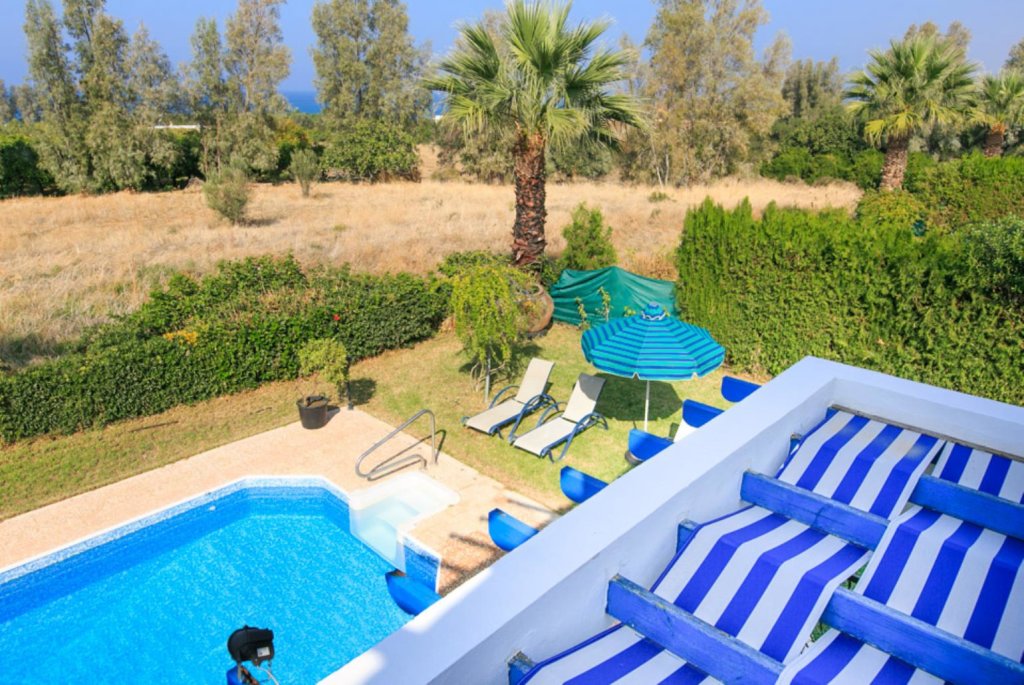 Полис Хрисохус: Argaka Sun Villa Ena Large Private Pool Walk to Beach Sea Views A C Wifi - 2146