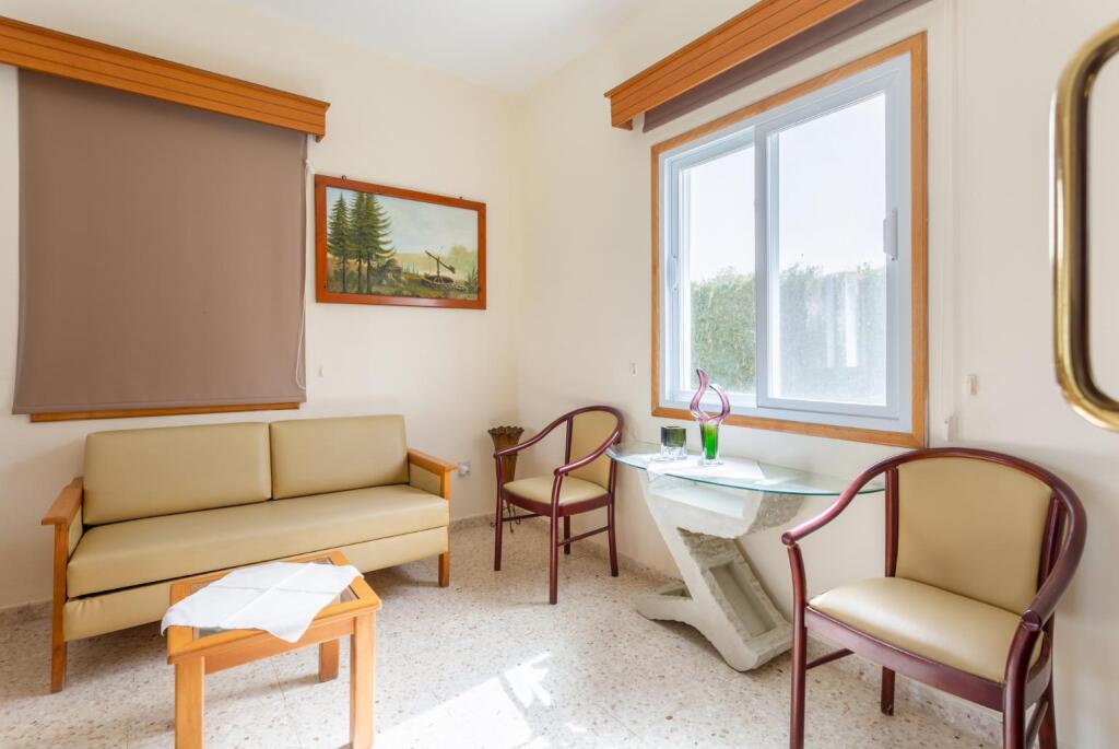 Полис Хрисохус: Argaka Sun Villa Ena Large Private Pool Walk to Beach Sea Views A C Wifi - 2146