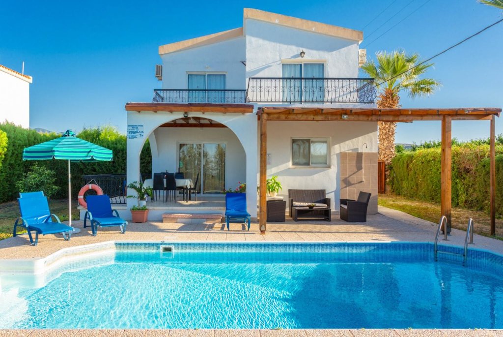 Полис Хрисохус: Argaka Sun Villa Ena Large Private Pool Walk to Beach Sea Views A C Wifi - 2146
