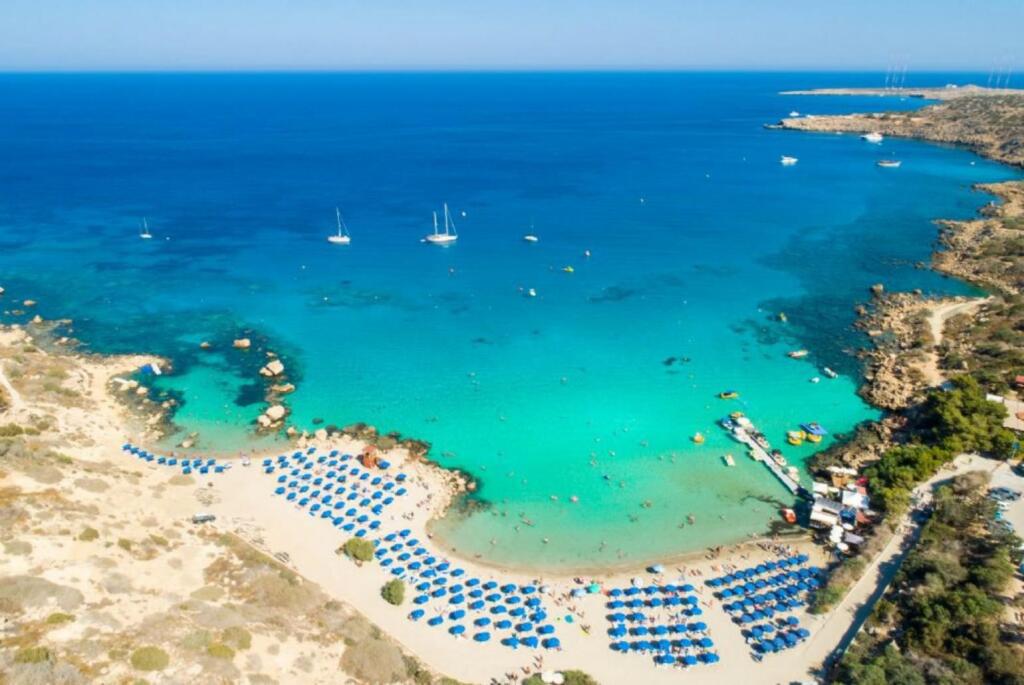 Полис Хрисохус: Argaka Sun Villa Thio Large Private Pool Walk to Beach Sea Views A C Wifi - 2147