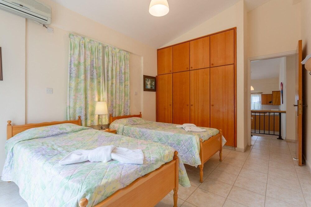 Villa Christia Maris Large Private Pool Walk to Beach Sea Views A C Wifi - 2187 — фото 6