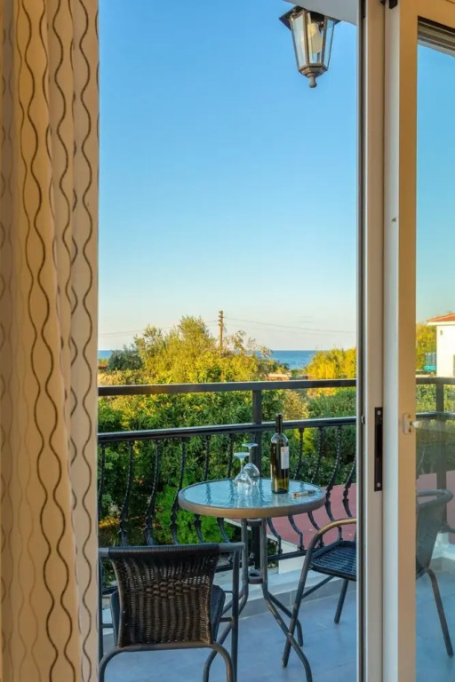 Полис Хрисохус: Sun Beach Villa Tria Large Private Pool Walk to Beach A C Wifi Car Not Required - 2282