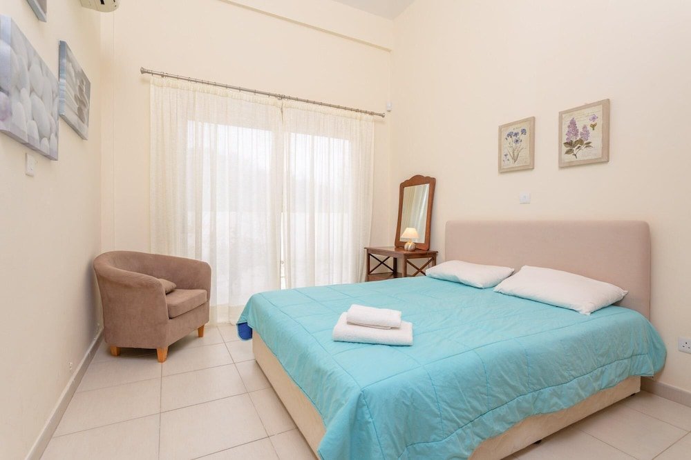 Villa Thalassa Large Private Pool Walk to Beach A C Wifi Car Not Required - 2346 — фото 5