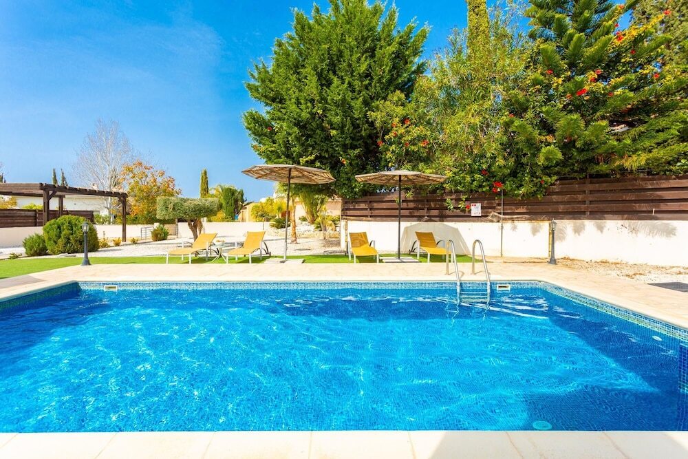 Полис Хрисохус: Villa Thalassa Large Private Pool Walk to Beach A C Wifi Car Not Required - 2346
