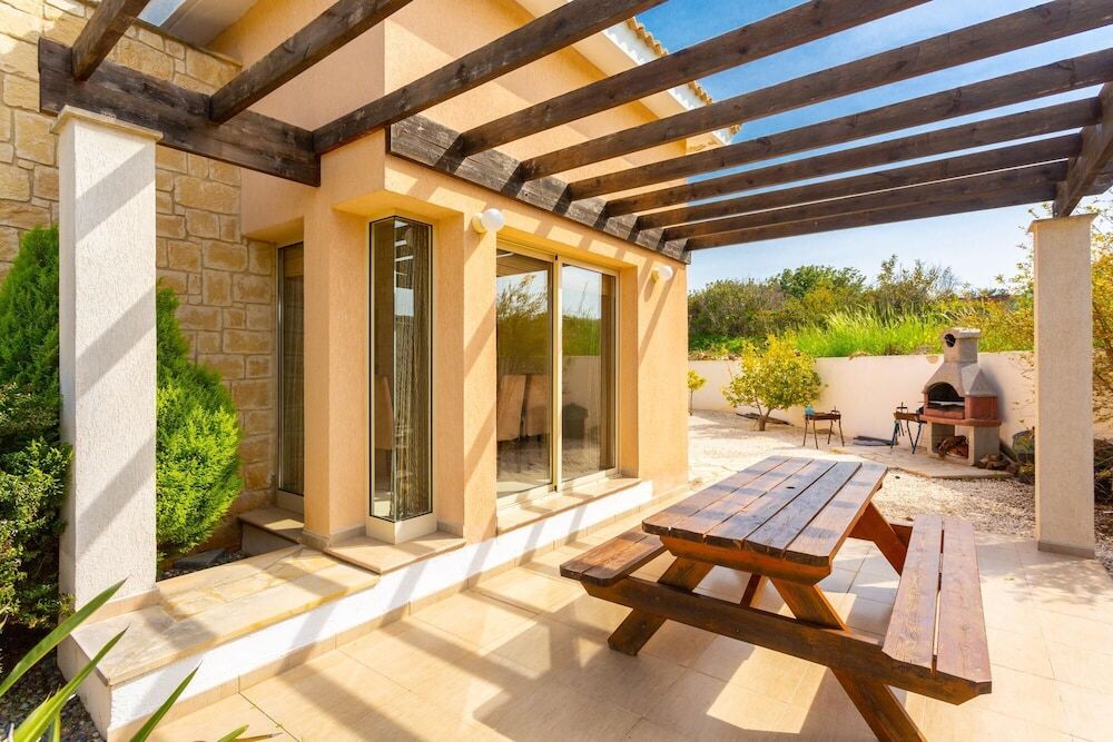 Полис Хрисохус: Villa Thalassa Large Private Pool Walk to Beach A C Wifi Car Not Required - 2346