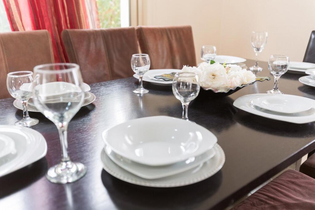 Киссонерга: Villa Felice Large Private Pool Walk to Beach Sea Views A C Wifi Car Not Required - 2776