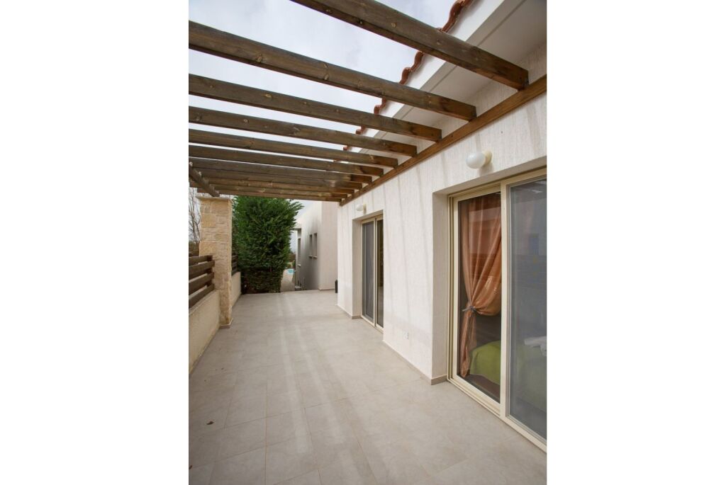 Киссонерга: Villa Felice Large Private Pool Walk to Beach Sea Views A C Wifi Car Not Required - 2776