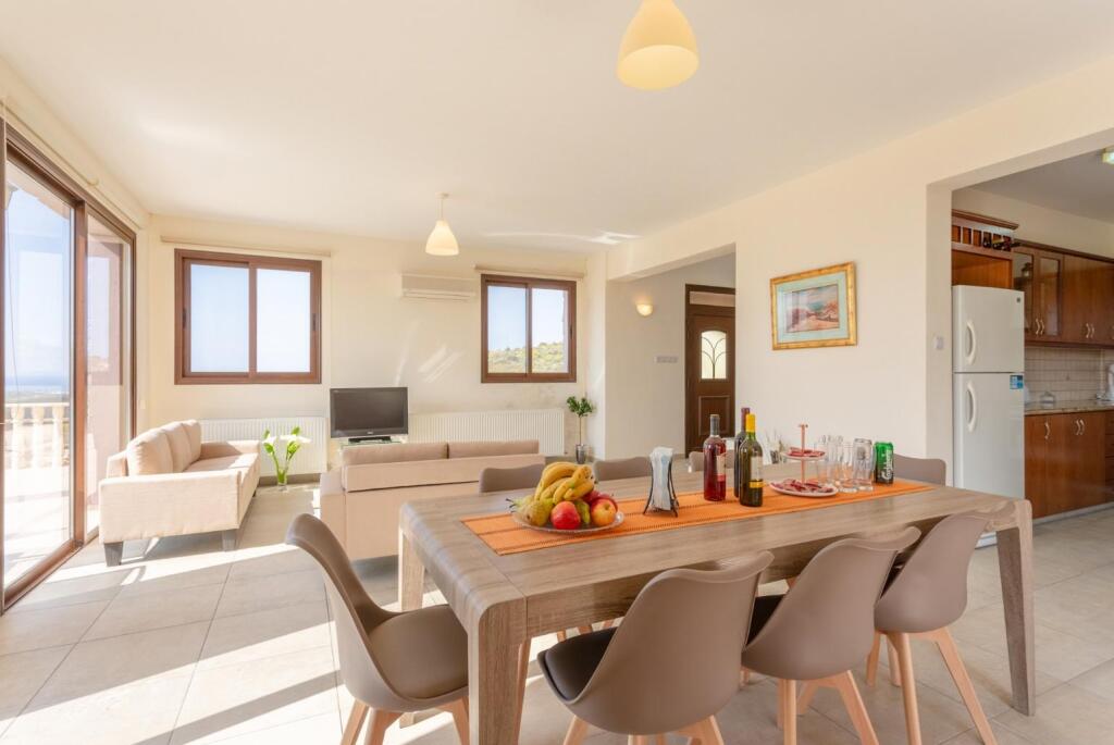 Стени: Villa Rallo Large Private Pool Sea Views A C Wifi Eco-friendly - 2961