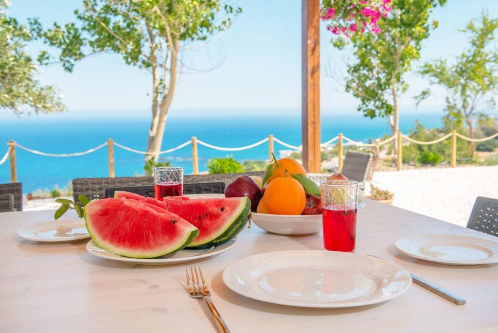Помос: Villa Paradiso Sunset Private Pool Walk to Beach Sea Views A C Wifi - 3072