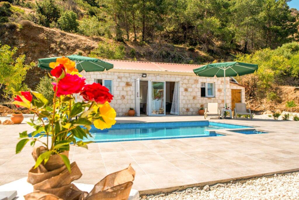 Помос: Villa Paradiso Sunset Private Pool Walk to Beach Sea Views A C Wifi - 3072