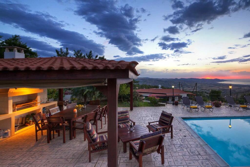 Стени: Villa Irene Palace Large Private Pool Sea Views A C Wifi - 3442