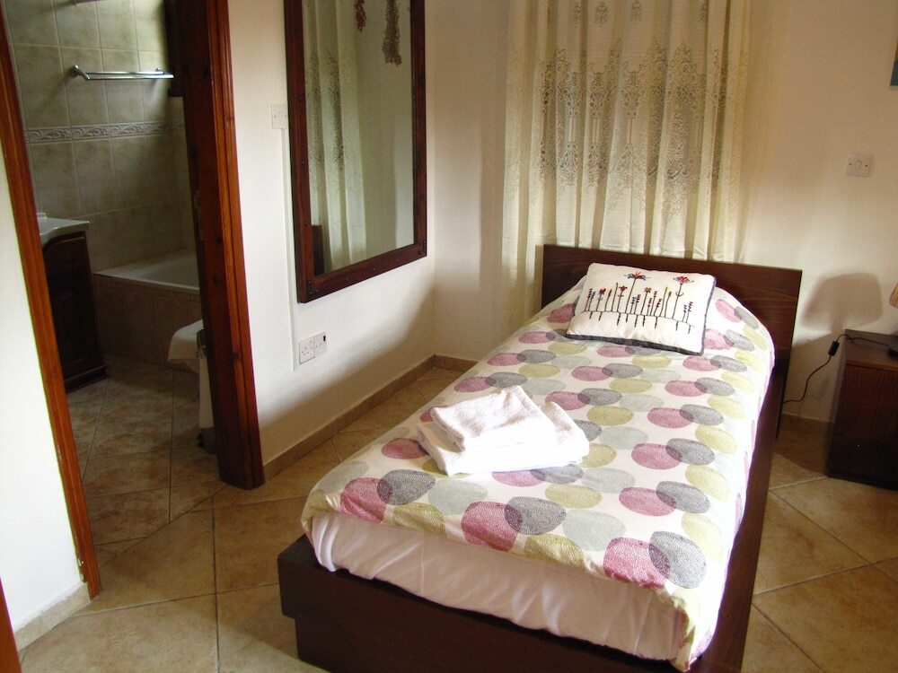 Полис Хрисохус: Webooking Theodora Villa