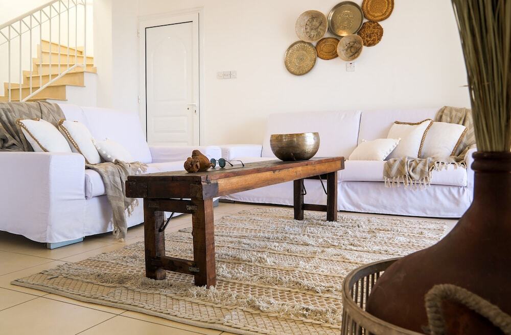 Паралимни: Phaedrus Living: Seaside Luxury Villa Anafi