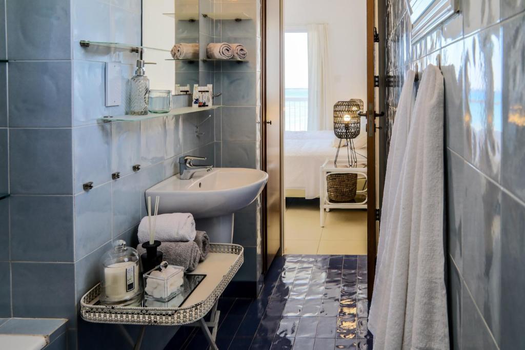 Паралимни: Phaedrus Living: Seaside Luxury Villa Anafi