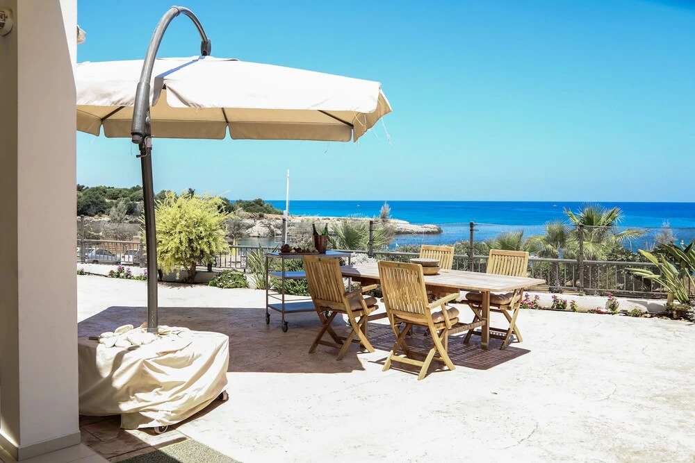Паралимни: Phaedrus Living: Seaside Luxury Villa Anafi