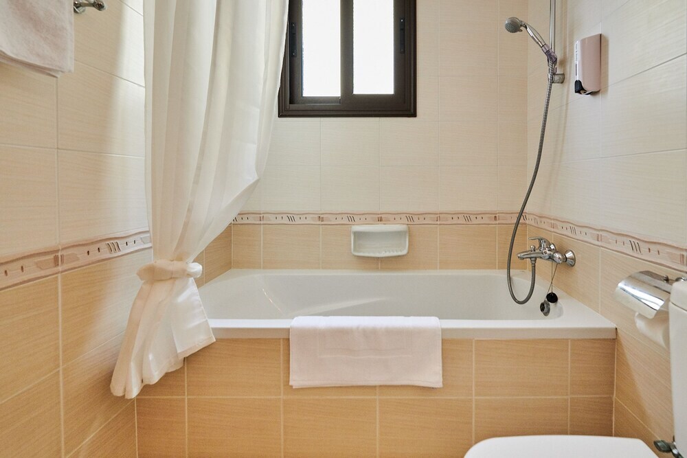 Паралимни: Kyklades Angie Resort