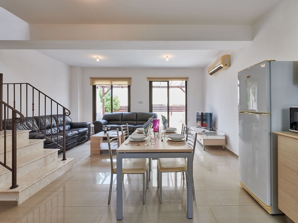 Паралимни: Kyklades Angie Resort