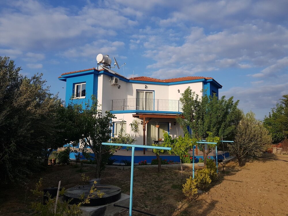 Алсанджак: Lapta Holiday Homes