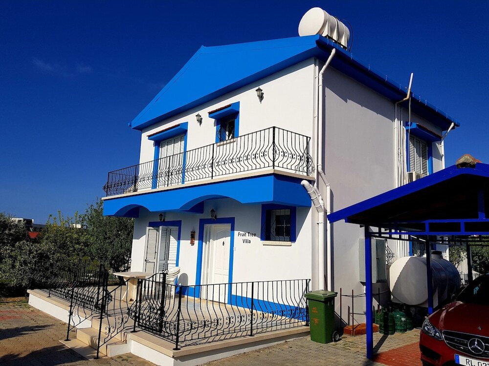 Алсанджак: Lapta Holiday Homes