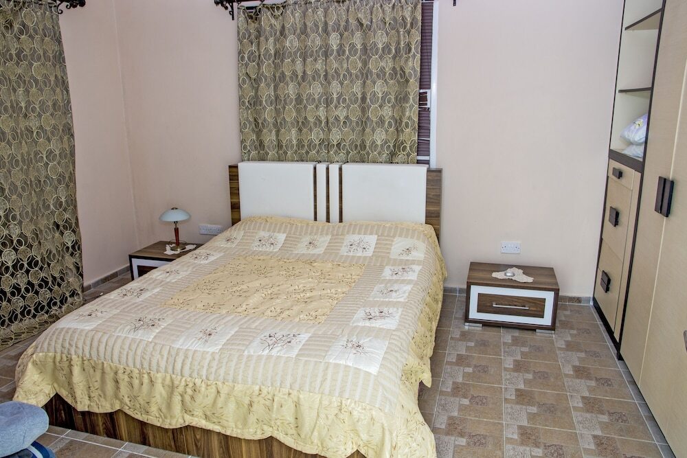 Алсанджак: Lapta Holiday Homes