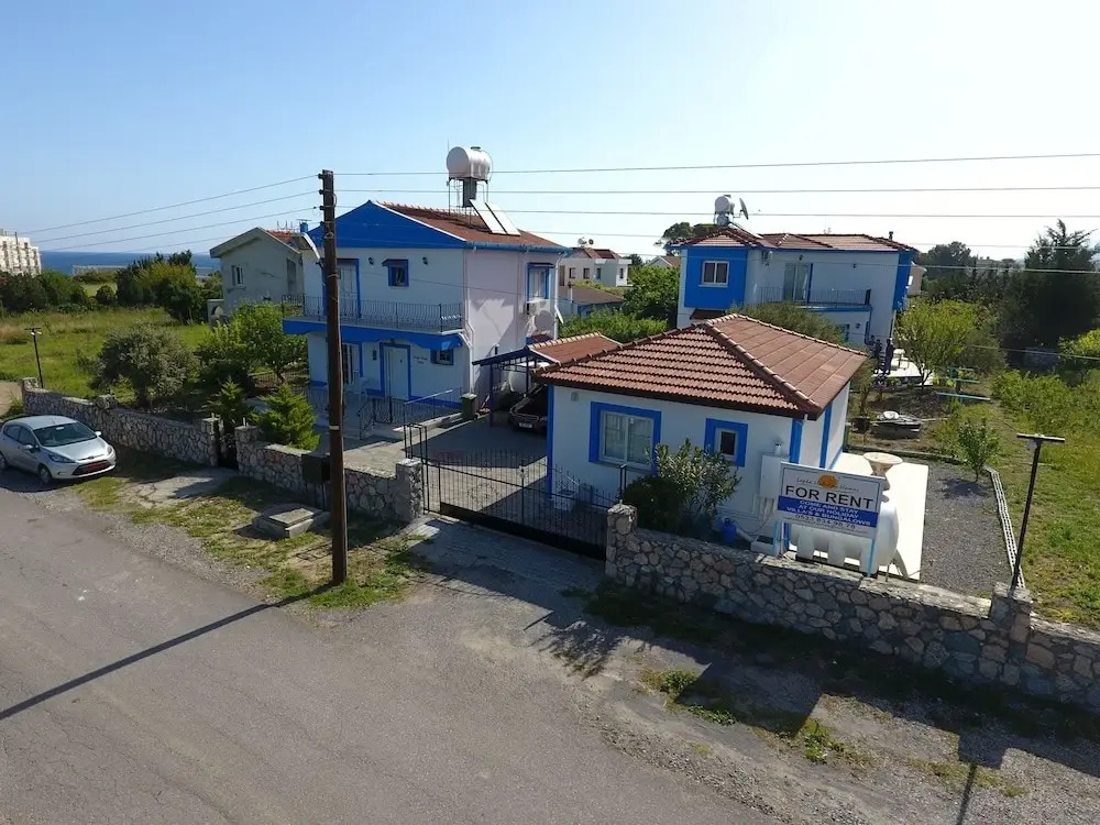 Алсанджак: Lapta Holiday Homes