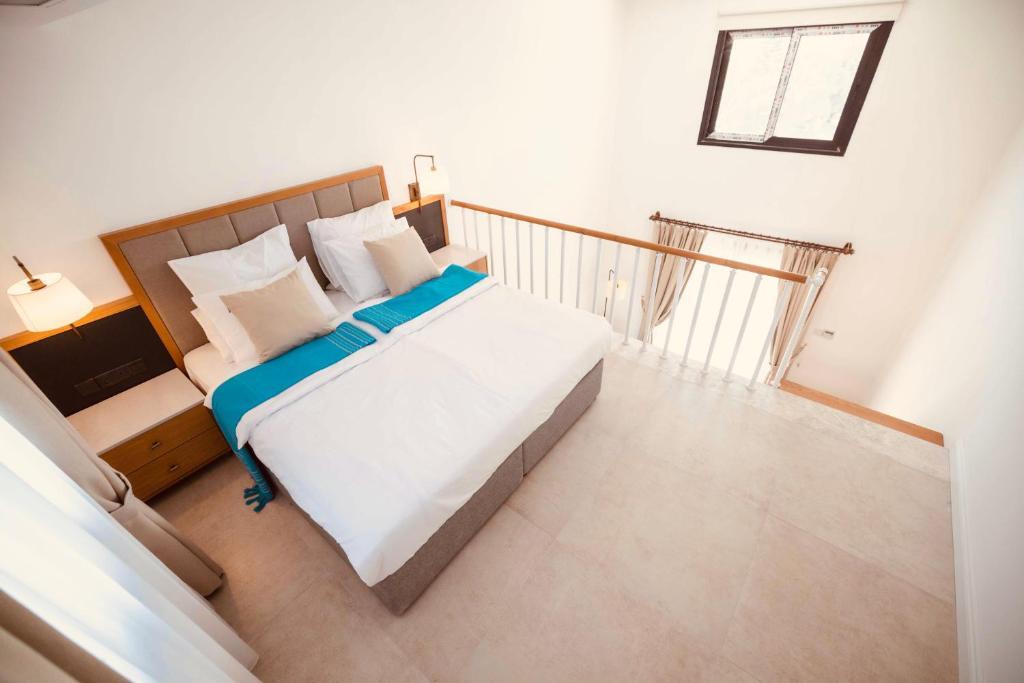 Алсанджак: Palmonte Suites Hotel