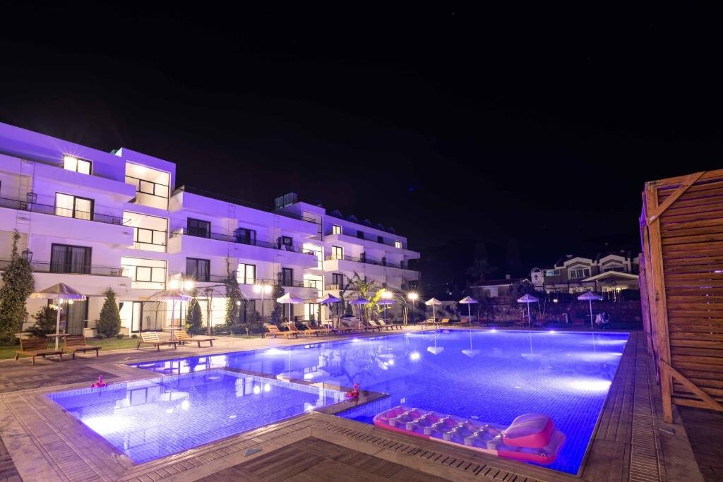 Алсанджак: Palmonte Suites Hotel