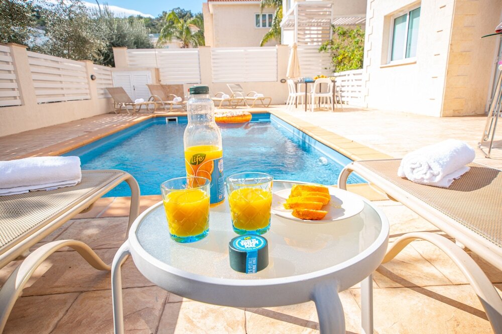 Протарас: Protaras Villa Capri