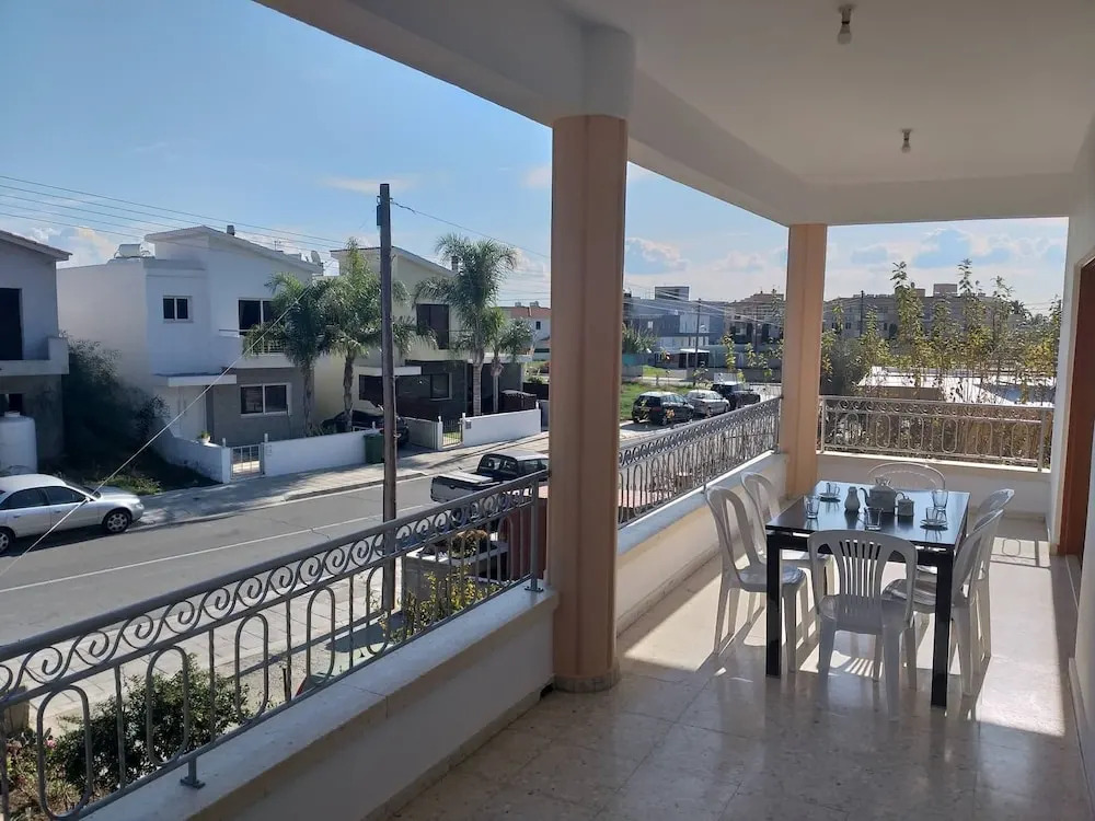 Кити: Horizon Luxury Apartment 2