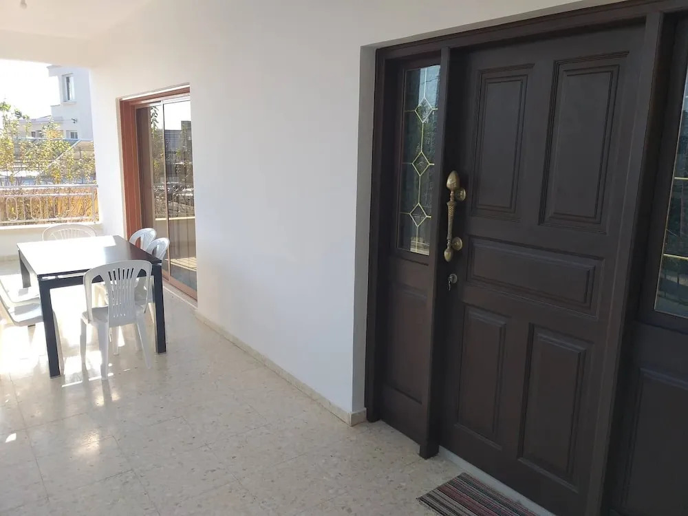 Кити: Horizon Luxury Apartment 2