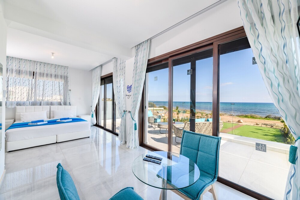 Айя-Напа: Serenity Seafront Villa