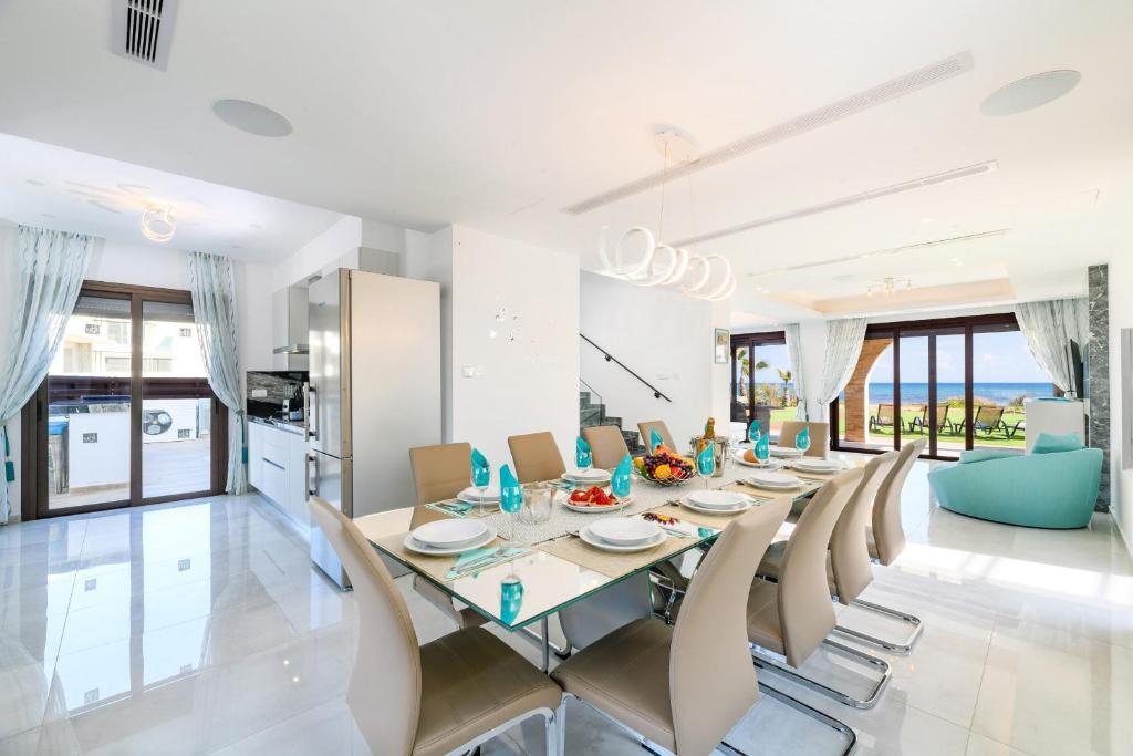 Айя-Напа: Serenity Seafront Villa