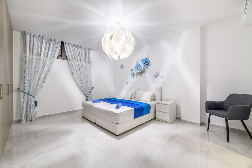 Айя-Напа: Serenity Seafront Villa